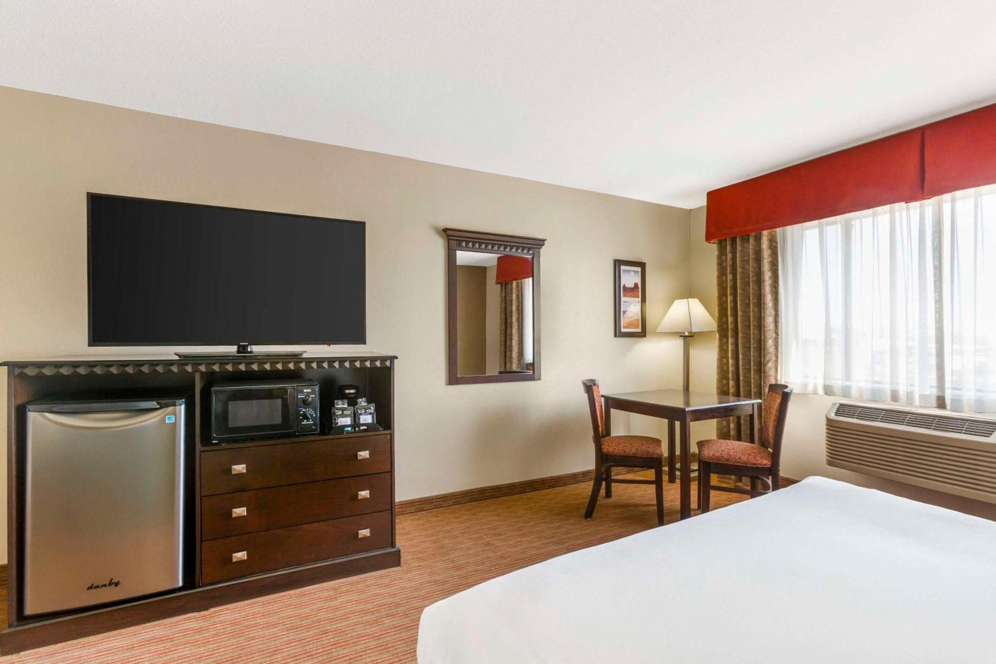 Comfort Inn West Phoenix At 27Th Ave And I-I0 Buitenkant foto